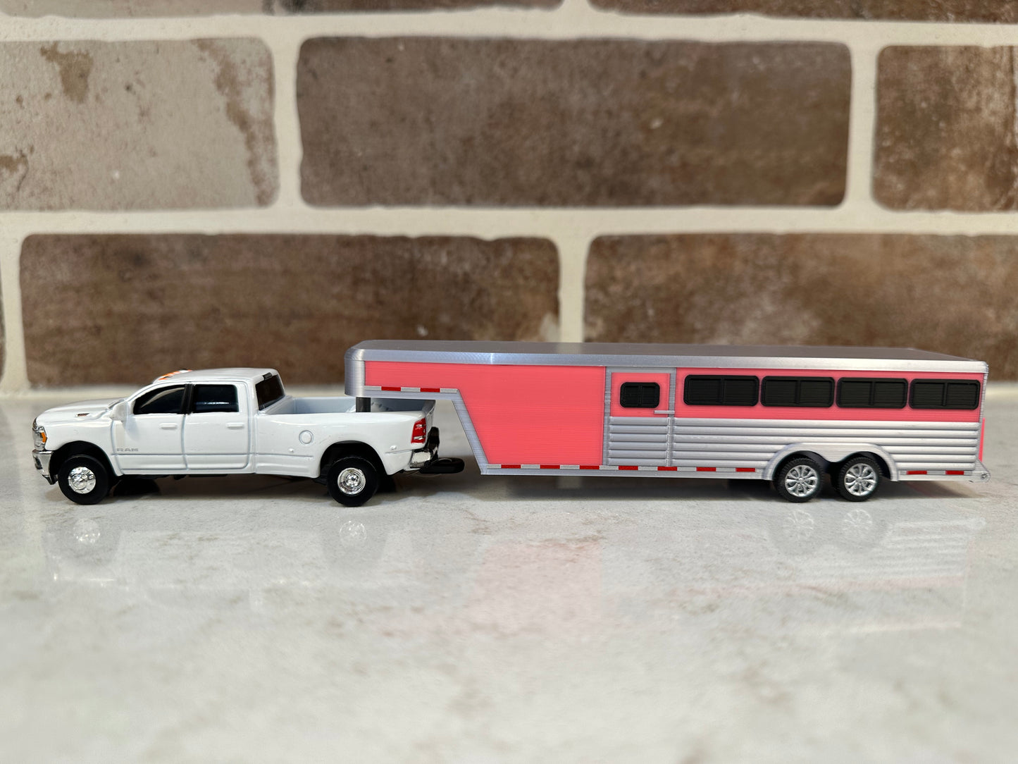 1/64 Scale 26' Gooseneck Pink '25