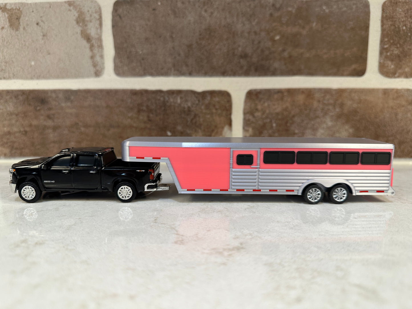 1/64 Scale 26' Gooseneck Pink '25