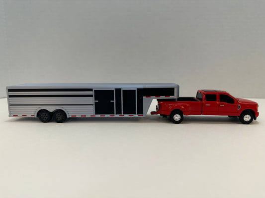 1/64 Scale 28' Gooseneck Cattle Trailer