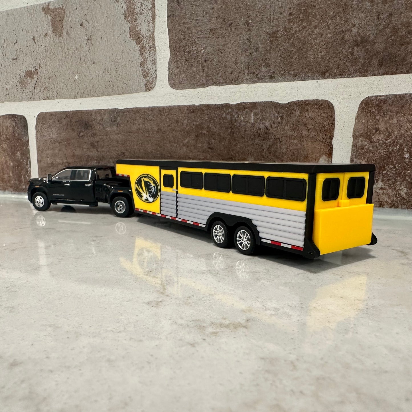 Mizzou Trailer