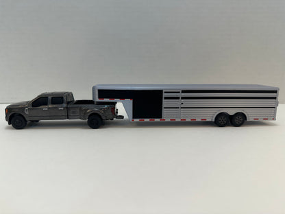 1/64 Scale 28' Gooseneck Cattle Trailer