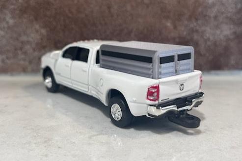 1/64 Scale Livestock Popper - Ford & Dodge